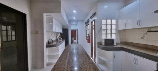 Central Pattaya 2 Storey House for Sale