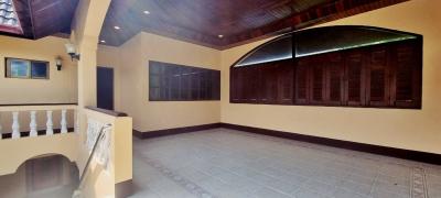 Central Pattaya 2 Storey House for Sale