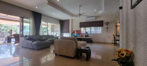 Jomtien 3 Bedrooms House for Sale