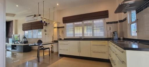 Jomtien 3 Bedrooms House for Sale