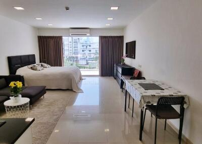 Studio Unit at TW Condo for Sale