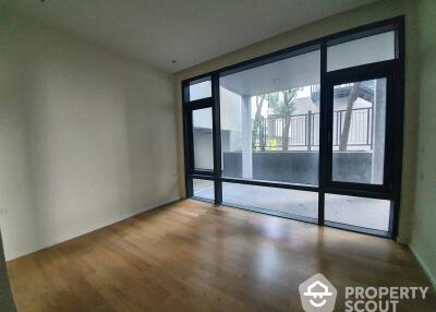 3-BR Condo at Circle Living Prototype New Petchburi near MRT Phetchaburi (ID 515683)