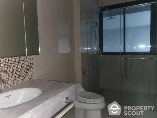 3-BR Condo at Circle Living Prototype New Petchburi near MRT Phetchaburi (ID 515683)