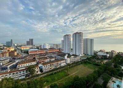 Jomtien View Talay 5D Condo for Sale