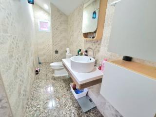 Single House for Sale in Bangsaray