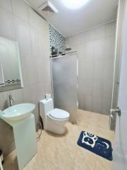 Single House for Sale in Bangsaray