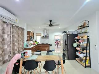 180 ตรม., 2 ห้องนอน, 2 ห้องน้ำ บ้าน ราคา ฿ 2,850,000