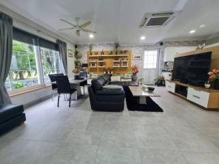 Pool Villa House for Sale in Huay Yai