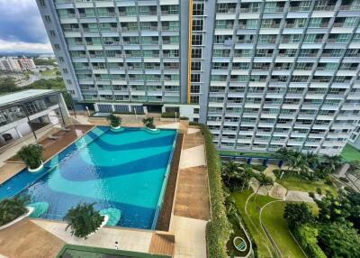 Lumpini Park Beach Condo for Sale