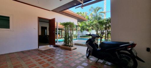 Pratumnak House With Pool for Sale