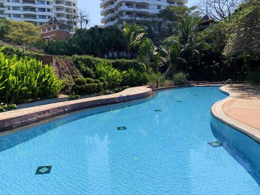 3 Bedrooms Condo in Royal Cliff Garden Pratumnak C010477