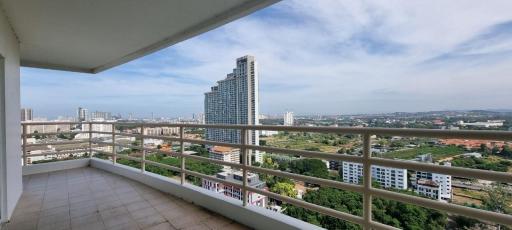 Corner Unit View Talay 8 Condo for Sale