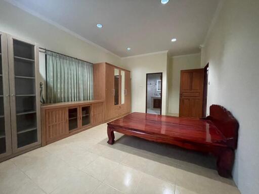 Single House for Sale in East Pattaya