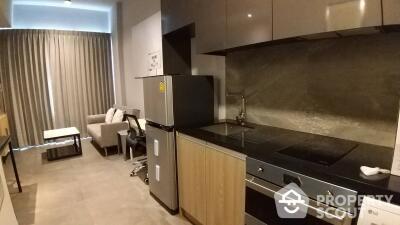 1-BR Condo at The Lofts Asoke near MRT Phetchaburi