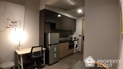 1-BR Condo at The Lofts Asoke near MRT Phetchaburi