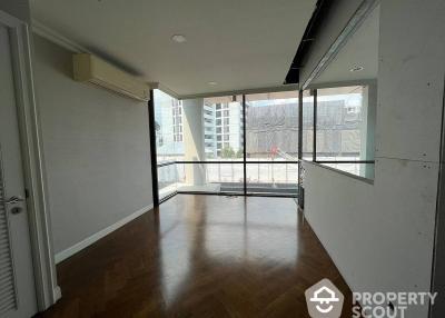 4-BR House at 649 Residence near BTS Phrom Phong