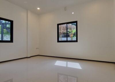 Modern House in East Pattaya for Sale