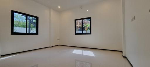 Modern House in East Pattaya for Sale