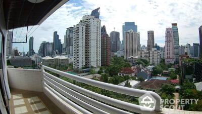 3-BR Condo at Richmond Palace Condominium near BTS Phrom Phong