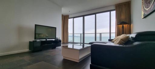 2 Bedrooms Northpoint Condo for Sale