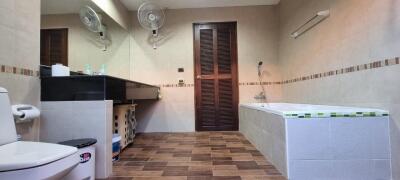 Family Pool House for Sale in Huay Yai