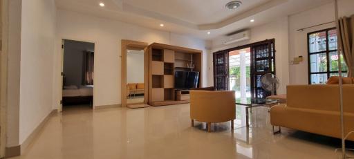 Modern House for Sale in Chaiyapurek