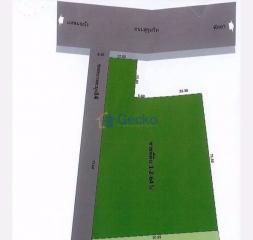 Land available in Bang Lamung L011091