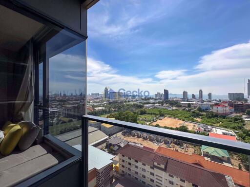 1 Bedroom Condo in Once Pattaya North Pattaya C011088