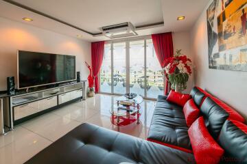 2 Bed Condo For Sale In Pratumnak - Hyde Park 2