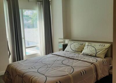 1-BR Condo at The Crest Sukhumvit 49 near BTS Thong Lor