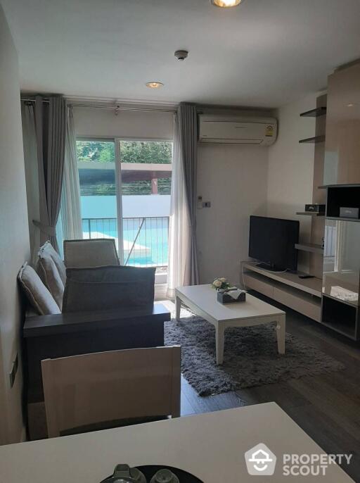 1-BR Condo at The Crest Sukhumvit 49 near BTS Thong Lor