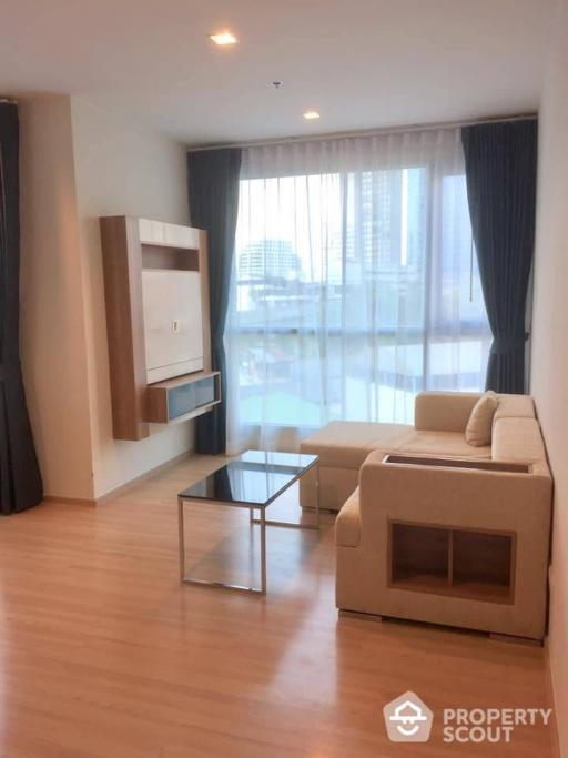 1-BR Condo at Rhythm Sathorn near BTS Saphan Taksin