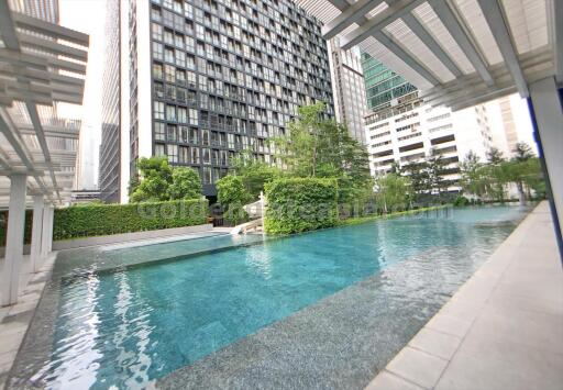 3-Bedrooms Duplex Condo at Noble Ploenchit - Wireless Road