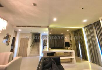 3-Bedrooms Duplex Condo at Noble Ploenchit - Wireless Road