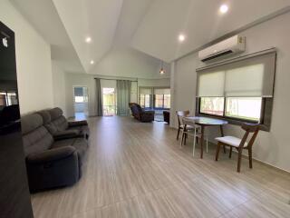 3 Bedrooms House in Hill Side East Pattaya H011101