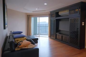 For RENT : Belle Grand Rama 9 / 2 Bedroom / 1 Bathrooms / 68 sqm / 35000 THB [R12085]