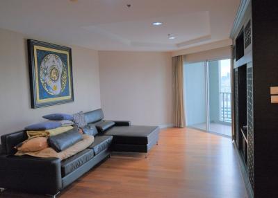 For RENT : Belle Grand Rama 9 / 2 Bedroom / 1 Bathrooms / 68 sqm / 35000 THB [R12085]