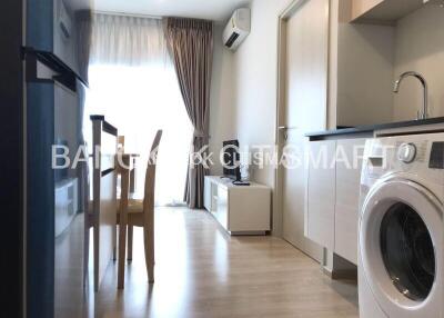 Condo at Noble Revolve Ratchada for sale