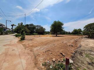 Land available in East Pattaya L011281