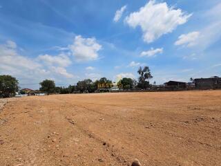 Land available in East Pattaya L011281