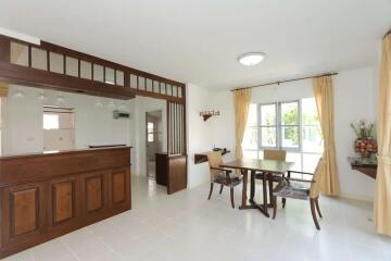 Pet Friendly / 2 Bedroom family home at Moo Baan Cholada Land and House