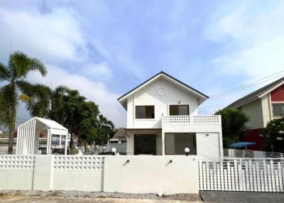 2-storey detached house for sale