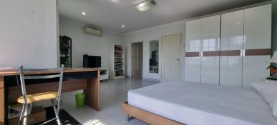 4-Storey House for Sale in Jomtien