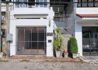 4-Storey House for Sale in Jomtien