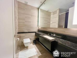 2-BR Condo at Four Seasons Private Residences Bangkok near BTS Saphan Taksin