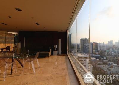Spacious 4-BR Penthouse at The Master Centrium Asoke-Sukhumvit near MRT Sukhumvit