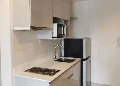 2-BR Condo at Ideo Mobi Rama 9 near MRT Phra Ram 9