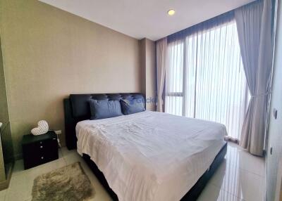 1 Bedroom Condo in The Riviera Wong Amat Beach Wongamat C011108