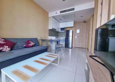 1 Bedroom Condo in The Riviera Wong Amat Beach Wongamat C011107