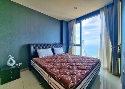 1 Bedroom Condo in The Riviera Wong Amat Beach Wongamat C011107